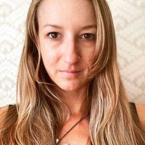 Meet your Posher, Traci